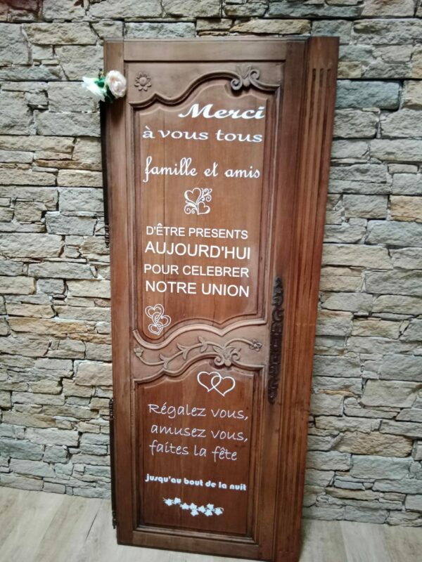 Porte avec texte de remerciement - Location pour mariage, baptême, anniversaire... - Aubigny - Vendée